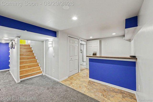 543 Atwater Street, Lake Orion Village, MI 48362