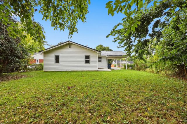 112 George Street, Berea, KY 40403