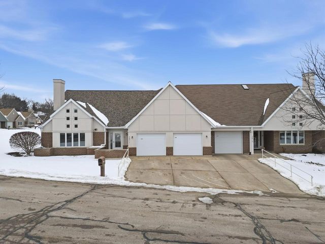 7911 Courtyard Drive, Madison, WI 53719