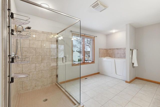 7911 Courtyard Drive, Madison, WI 53719