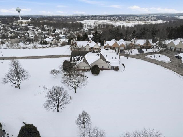 7911 Courtyard Drive, Madison, WI 53719