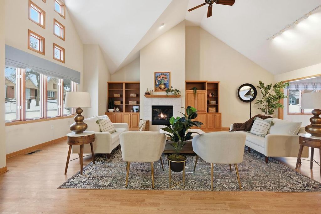 7911 Courtyard Drive, Madison, WI 53719