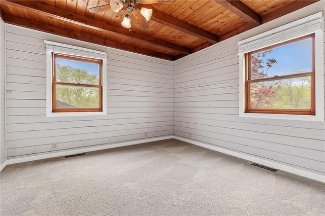 3389 SE Old Barn Lane, Holt, MO 64048