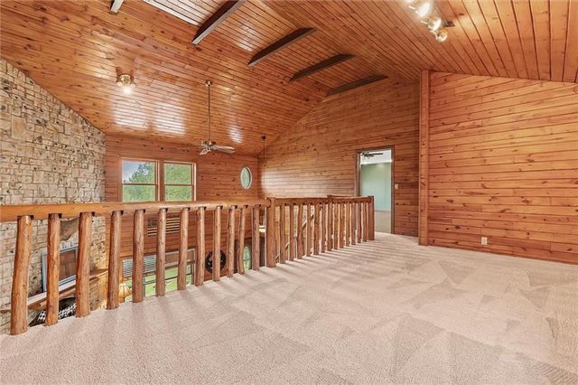 3389 SE Old Barn Lane, Holt, MO 64048