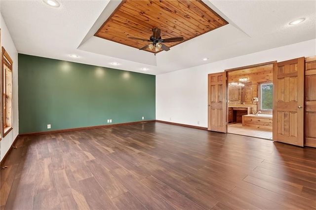 3389 SE Old Barn Lane, Holt, MO 64048
