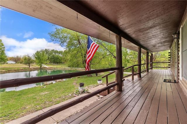 3389 SE Old Barn Lane, Holt, MO 64048