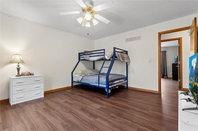 3389 SE Old Barn Lane, Holt, MO 64048