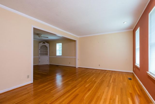 3011 Echo Valley Drive, Little Rock, AR 72227