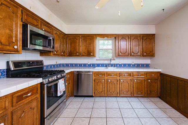 3011 Echo Valley Drive, Little Rock, AR 72227