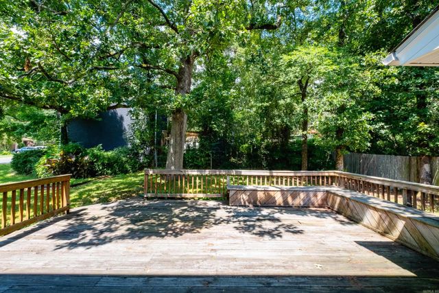 3011 Echo Valley Drive, Little Rock, AR 72227