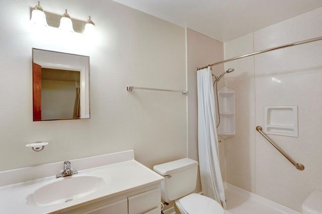 7739 Kensico Road, Houston, TX 77036