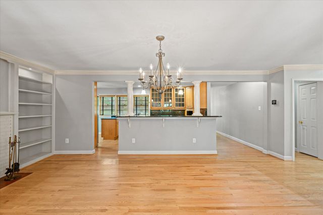 2627 FIVE OAKS RD, Vienna, VA 22181