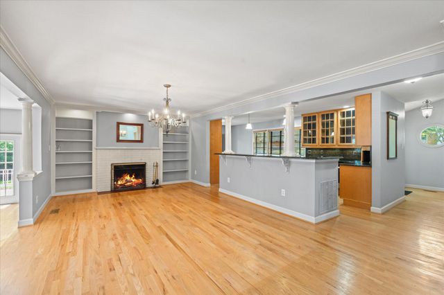 2627 FIVE OAKS RD, Vienna, VA 22181