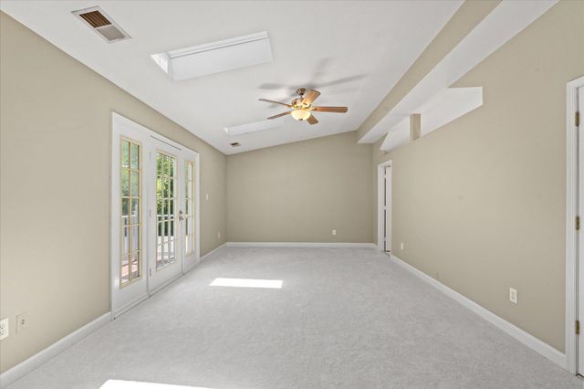 2627 FIVE OAKS RD, Vienna, VA 22181