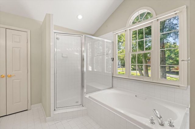 2627 FIVE OAKS RD, Vienna, VA 22181