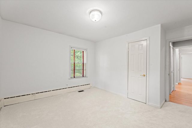2627 FIVE OAKS RD, Vienna, VA 22181
