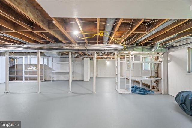2627 FIVE OAKS RD, Vienna, VA 22181