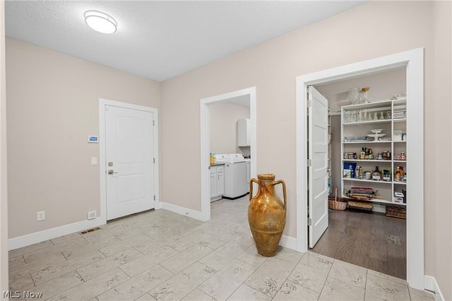 24210 Deptford Drive, Beachwood, OH 44122
