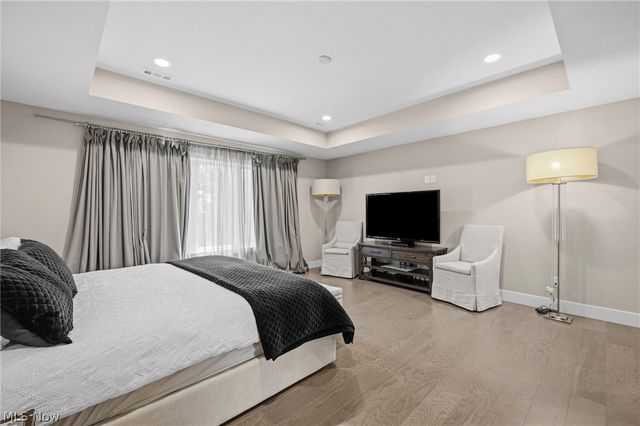 24210 Deptford Drive, Beachwood, OH 44122