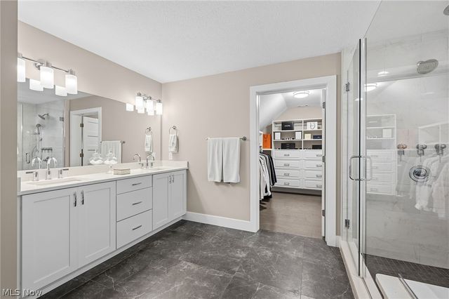 24210 Deptford Drive, Beachwood, OH 44122