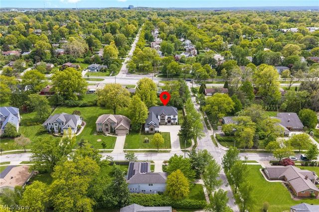 24210 Deptford Drive, Beachwood, OH 44122