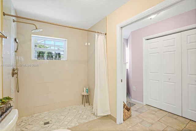 142 NW 10th Court, Boynton Beach, FL 33426