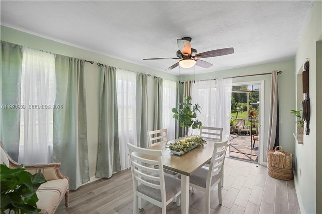142 NW 10th Court, Boynton Beach, FL 33426