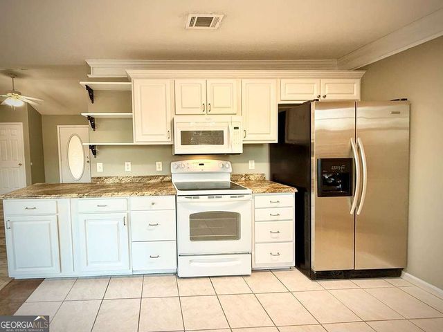 14 Quail Circle, Hazlehurst, GA 31539