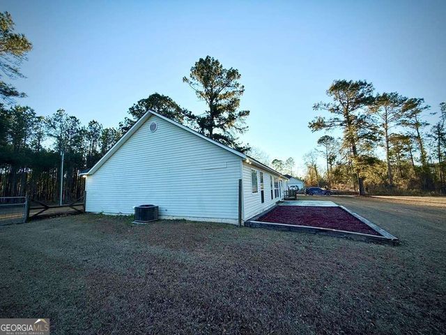 14 Quail Circle, Hazlehurst, GA 31539