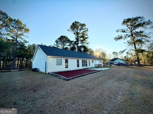 14 Quail Circle, Hazlehurst, GA 31539