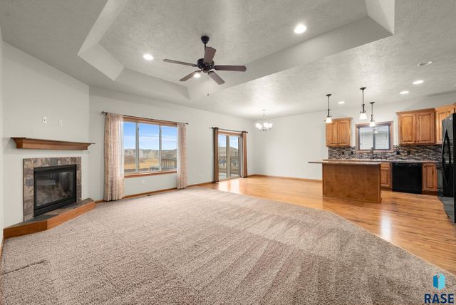 210 S Heritage Rd Road, Brandon, SD 57005