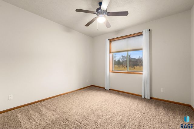 210 S Heritage Rd Road, Brandon, SD 57005