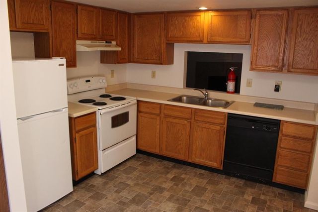 5514 Bonita Village, Colorado Springs, CO 80915