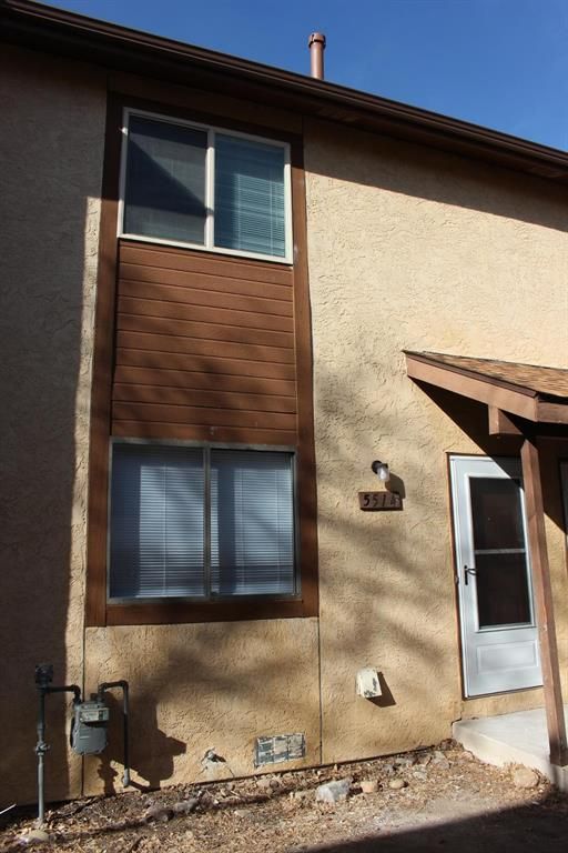 5514 Bonita Village, Colorado Springs, CO 80915