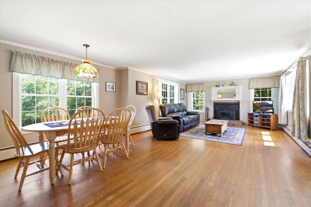 45 Sunset Hill Road, Bradford, NH 03221