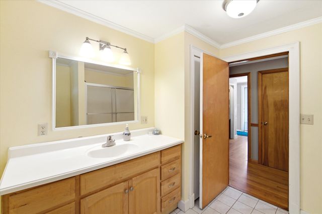 45 Sunset Hill Road, Bradford, NH 03221