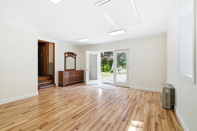 45 Sunset Hill Road, Bradford, NH 03221