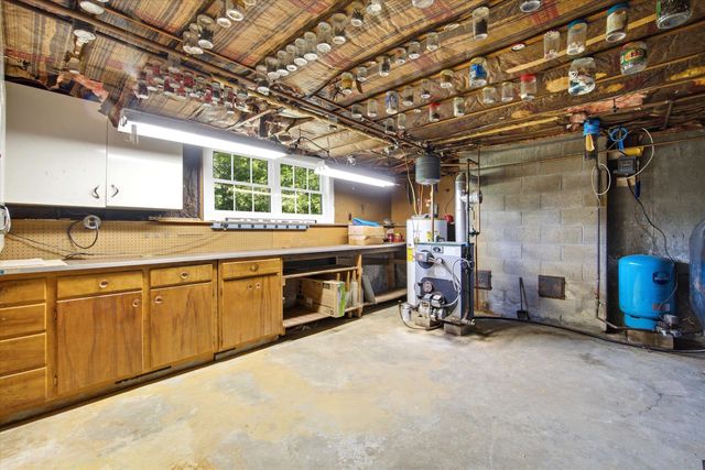 45 Sunset Hill Road, Bradford, NH 03221