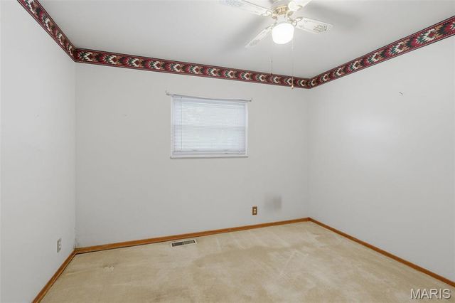 12190 McKelvey Road, Maryland Heights, MO 63043