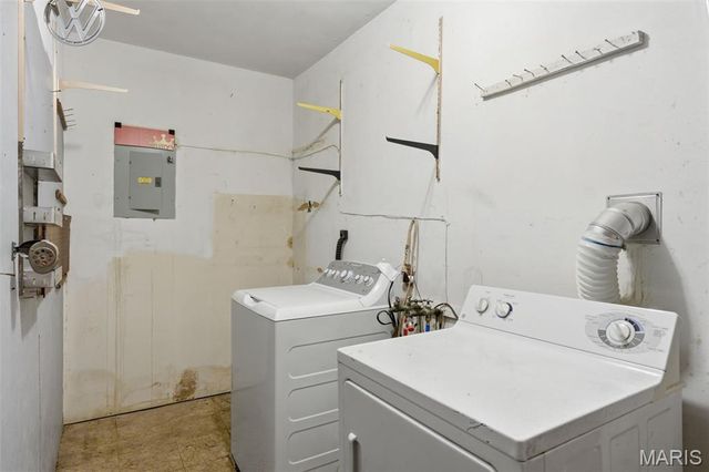 12190 McKelvey Road, Maryland Heights, MO 63043