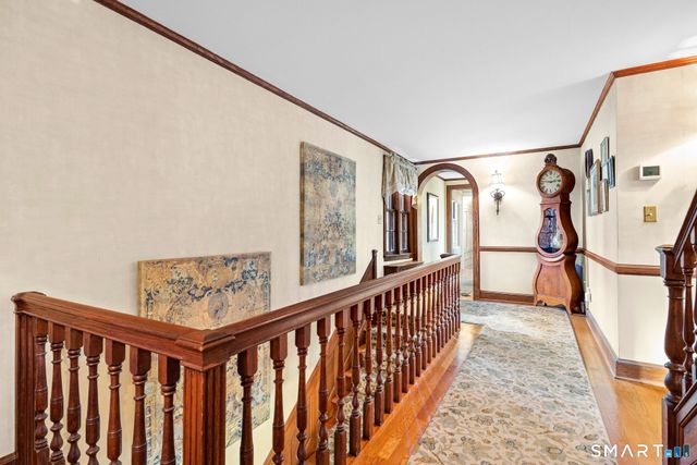 1844 Albany Avenue, West Hartford, CT 06117