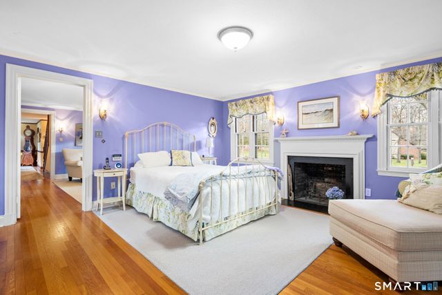1844 Albany Avenue, West Hartford, CT 06117