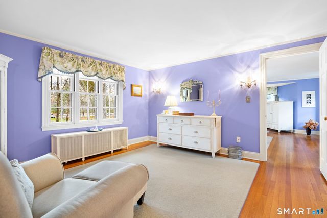 1844 Albany Avenue, West Hartford, CT 06117