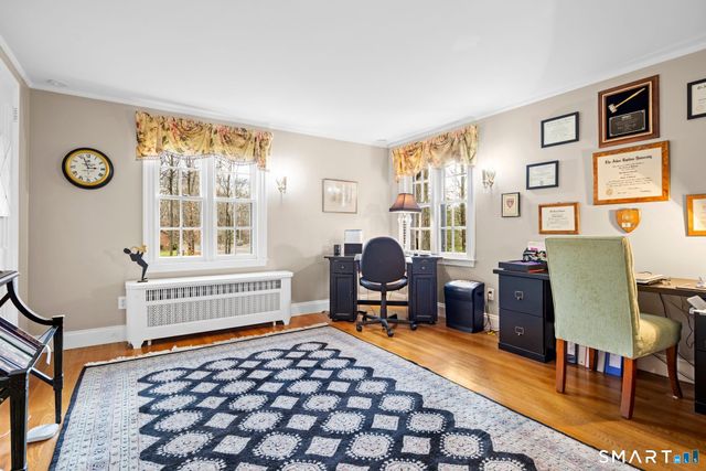1844 Albany Avenue, West Hartford, CT 06117