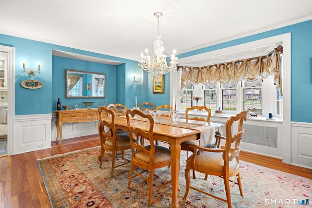 1844 Albany Avenue, West Hartford, CT 06117