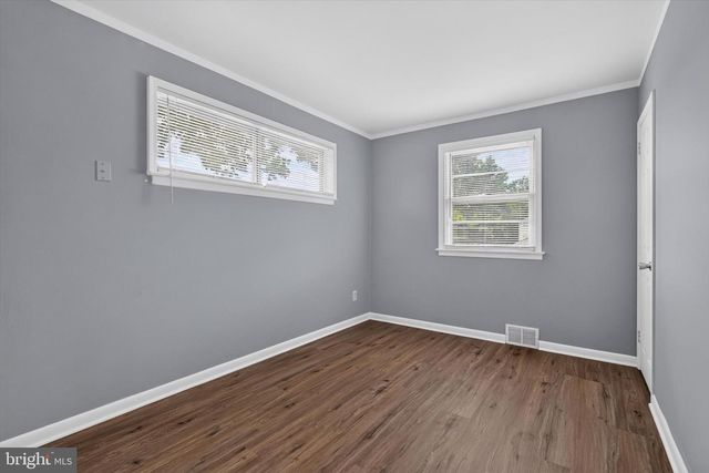 128 HENRY RD, Enola, PA 17025