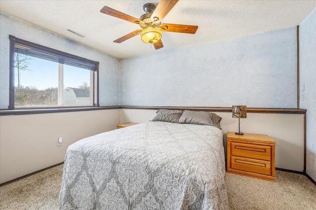 9072 Farmstead Avenue, Monticello, MN 55362