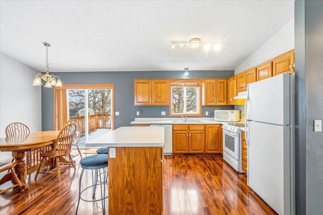 9072 Farmstead Avenue, Monticello, MN 55362