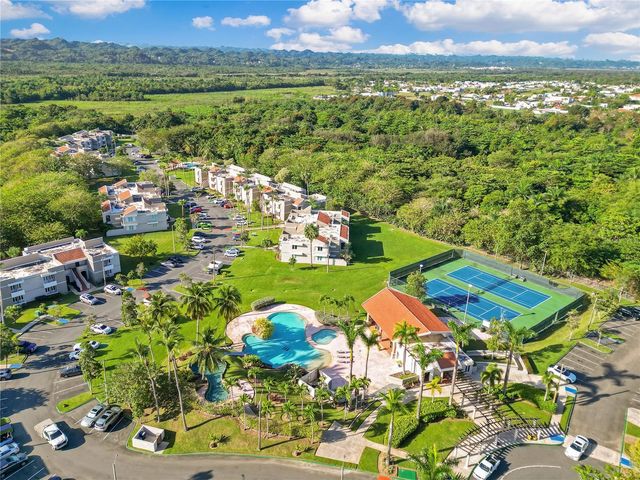 711 N COAST VLG 122, Vega Alta, PR 00692