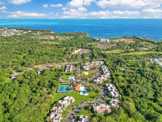 711 N COAST VLG 122, Vega Alta, PR 00692